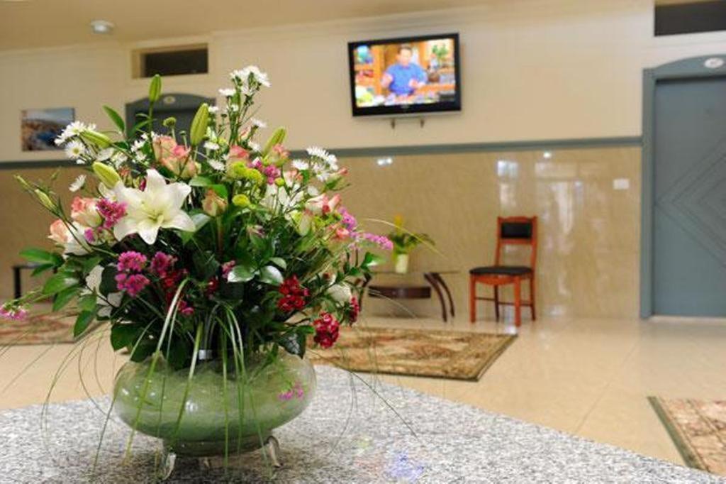 Byblos Comfort Hotel Exterior photo
