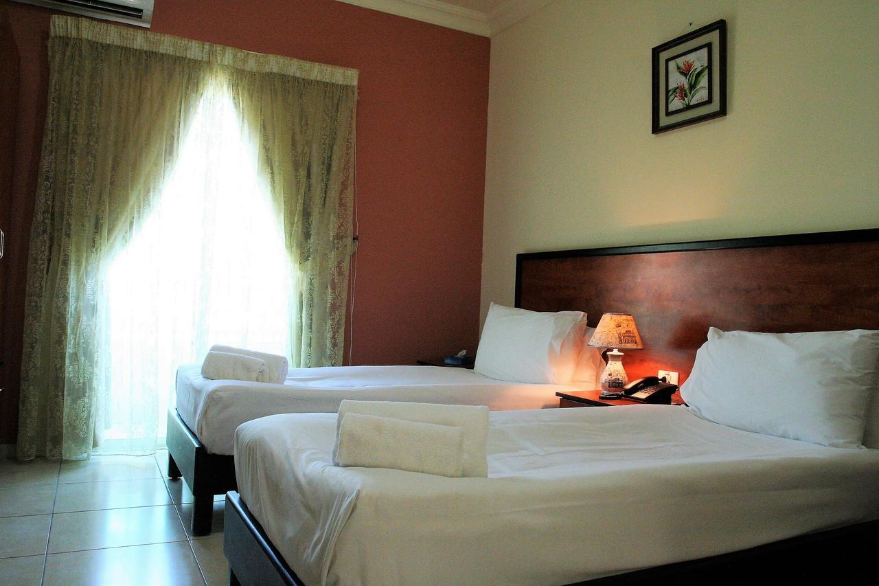 Byblos Comfort Hotel Exterior photo